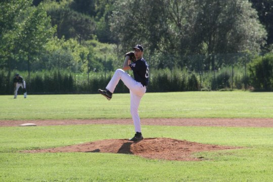 480381_301917313259408_779852335_n